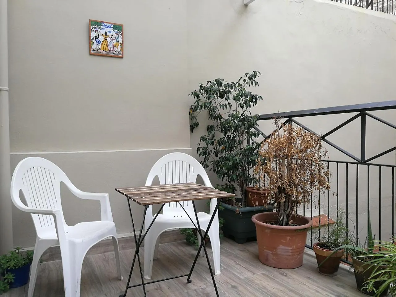 ברצלונה Central & Basic Ramblas בית הארחה